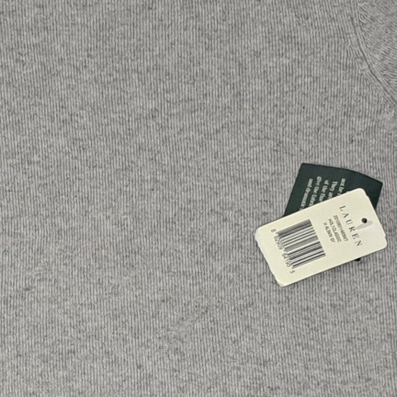 NWT Ralph Lauren Women's Petite Light Gray Silk & Cashmere Crewneck Sweater - Picture 3 of 3